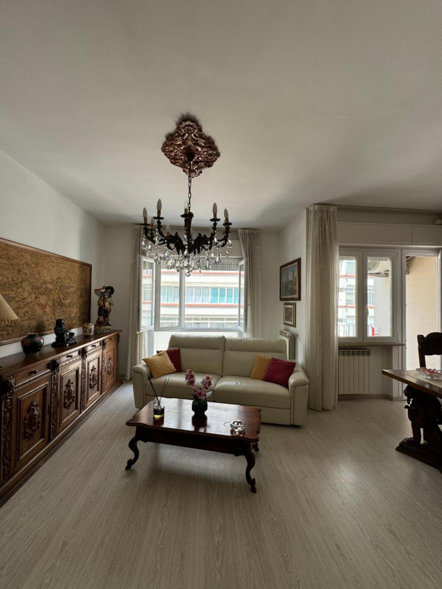 Romeo Apartment 2 Livorno Exterior photo